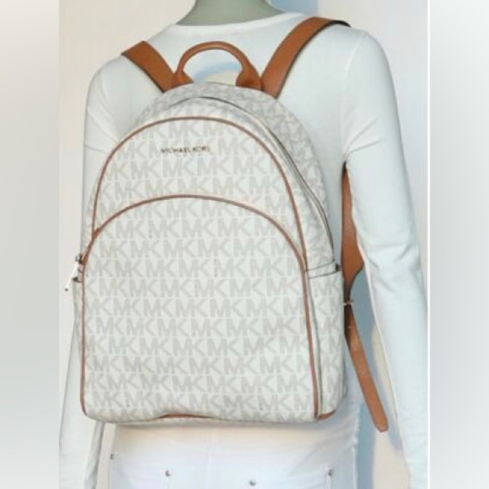 Michael Kors Signature Abbey Large Backpack Gem